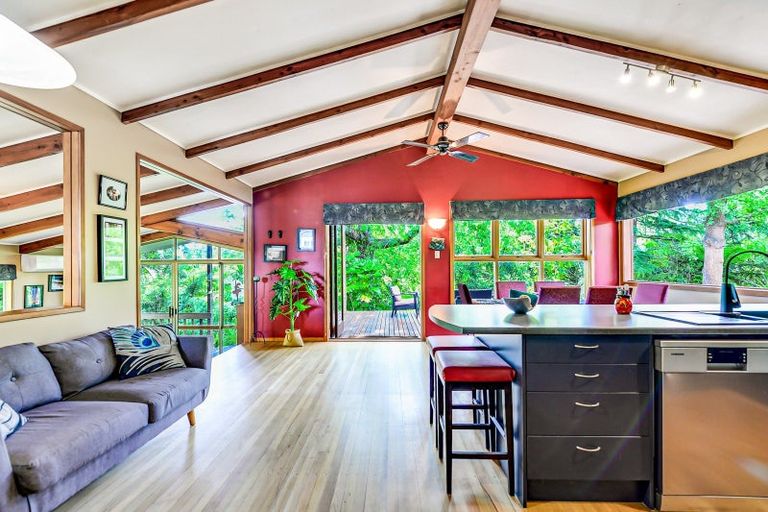 Photo of property in 11 Stewart Place, Melville, Hamilton, 3206