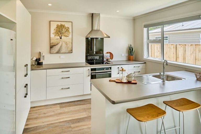 Photo of property in 20d Murray Street, Wallaceville, Upper Hutt, 5018