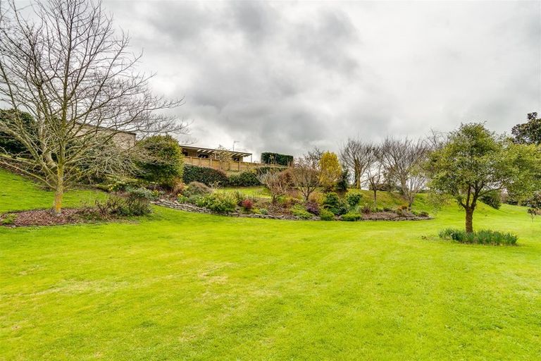 Photo of property in 977 Puketapu Road, Puketapu, Napier, 4182