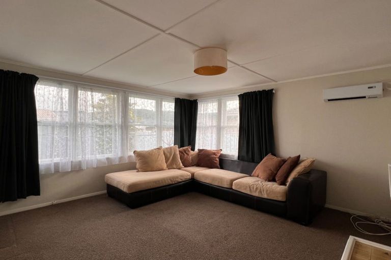 Photo of property in 313 Oxford Terrace, Avalon, Lower Hutt, 5011