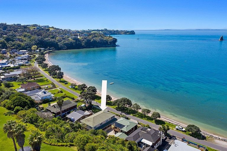 Photo of property in 20 Matakatia Parade, Matakatia, Whangaparaoa, 0930