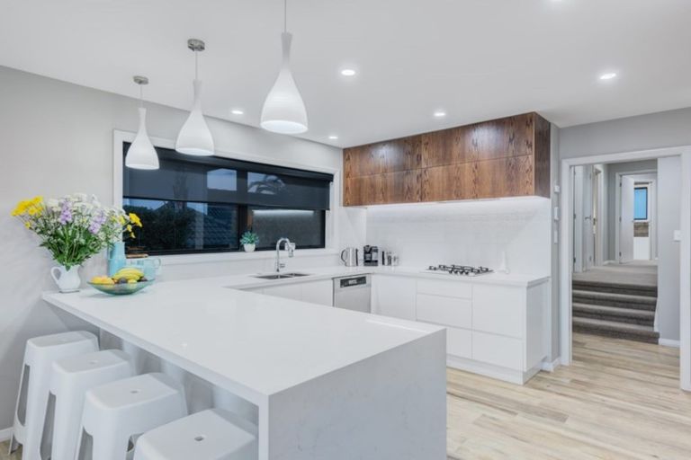 Photo of property in 74 Craig Road, Maraetai, Auckland, 2018