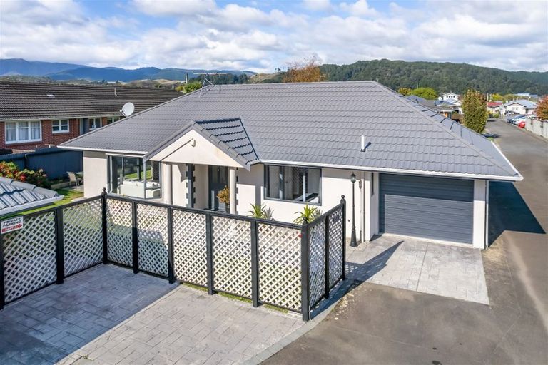 Photo of property in 3/715a Fergusson Drive, Elderslea, Upper Hutt, 5018