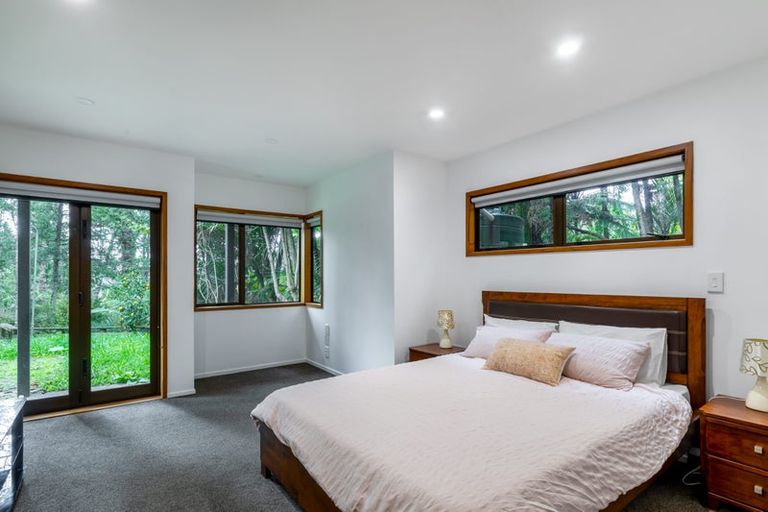 Photo of property in 45 Paturoa Road, Titirangi, Auckland, 0604