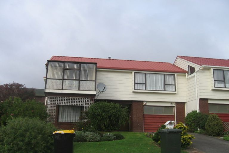 Photo of property in 21 Latitude Close, Whitby, Porirua, 5024