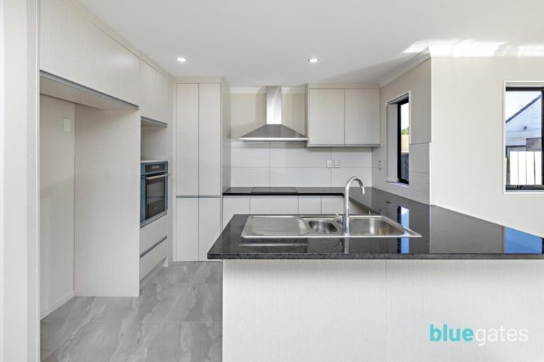 Photo of property in 3b Greers Road, Weymouth, Auckland, 2103