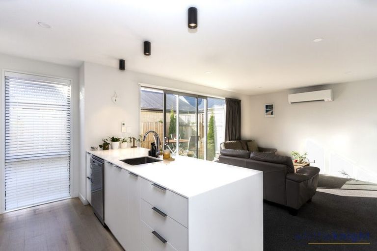 Photo of property in 181b Geraldine Street, Edgeware, Christchurch, 8013