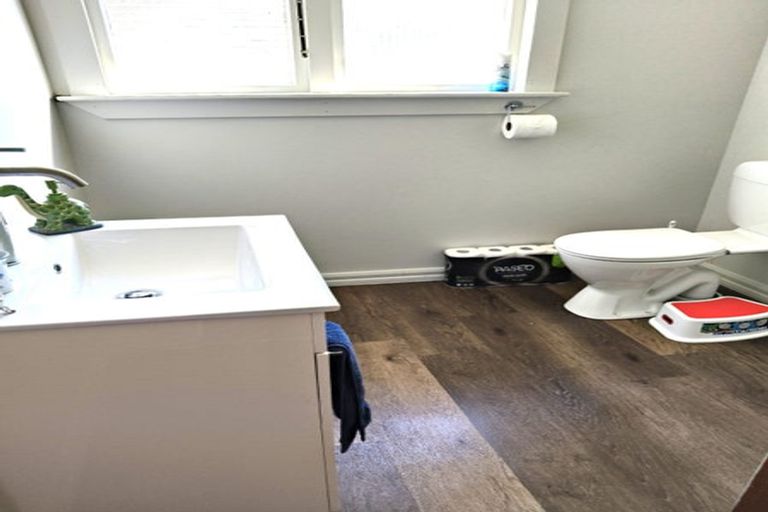 Photo of property in 13 Clyde Street, Oamaru North, Oamaru, 9400