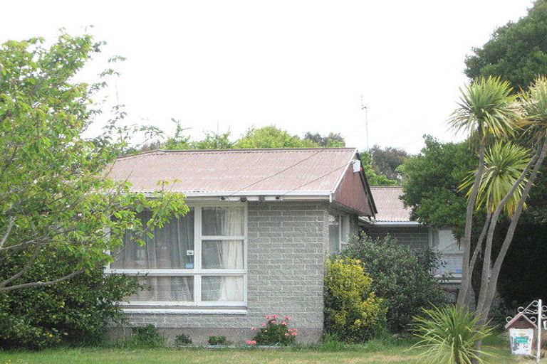 Photo of property in 180 Shortland Street, Aranui, Christchurch, 8061