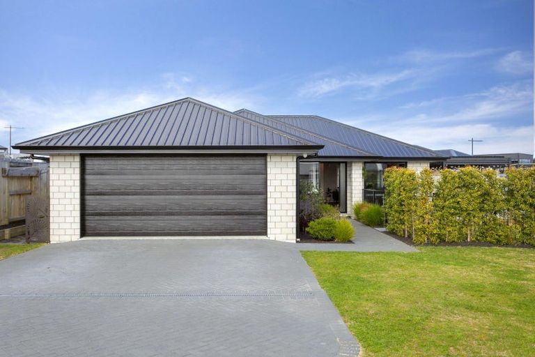 Photo of property in 7 Roto Close, Wharewaka, Taupo, 3330