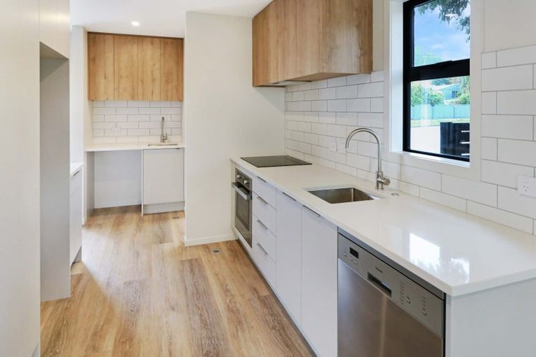 Photo of property in 5/372 Stokes Valley Road, Stokes Valley, Lower Hutt, 5019