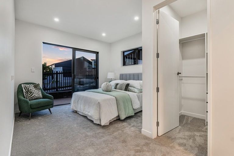 Photo of property in 88 Huanui Drive, Wainui, 0992