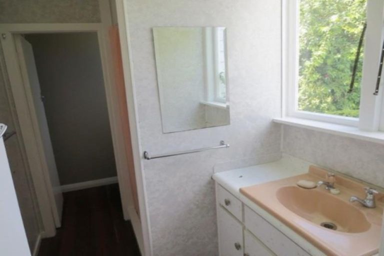 Photo of property in 51 Gaine Street, New Plymouth, 4310