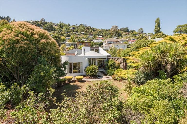 Photo of property in 22 Tosswill Road, Tahunanui, Nelson, 7011