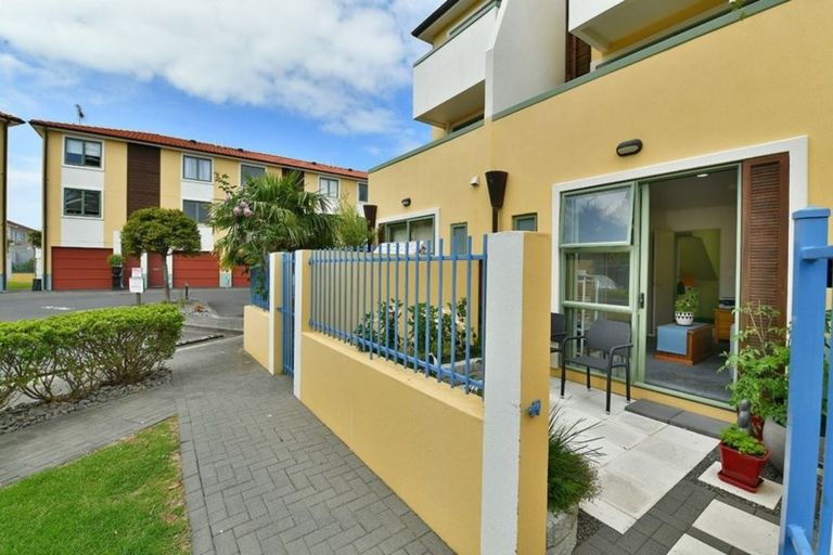 Photo of property in 40/595 Laurie Southwick Parade, Gulf Harbour, Whangaparaoa, 0930