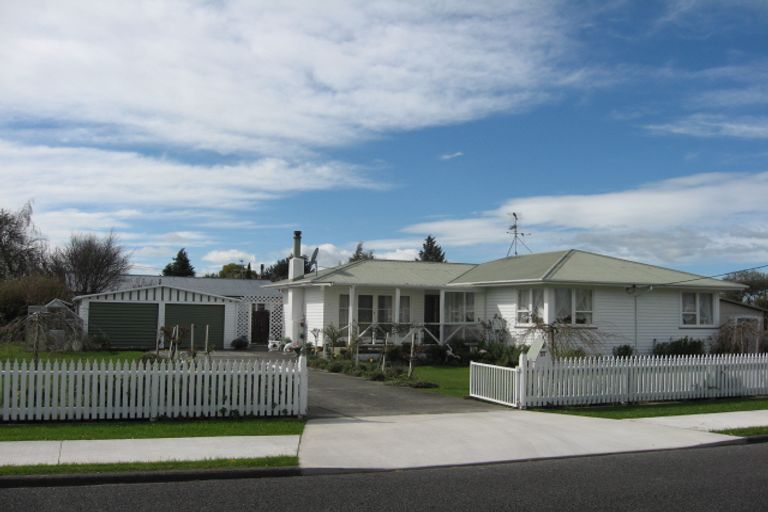 Photo of property in 23 Mcmaster Street, Greytown, 5712
