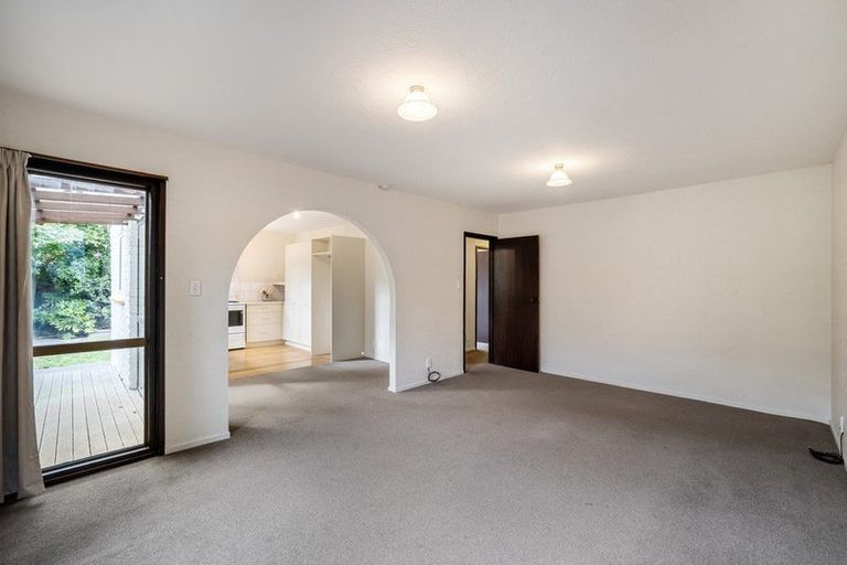 Photo of property in 2/29 Sumnervale Drive, Sumner, Christchurch, 8081