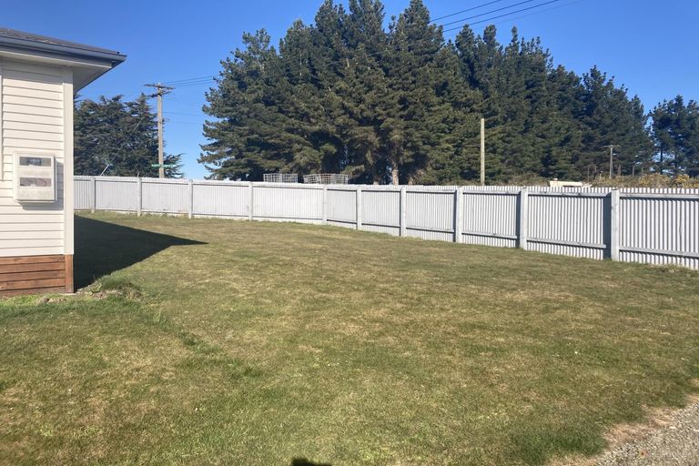 Photo of property in 8-14 Milford Street, Waimate, 7924