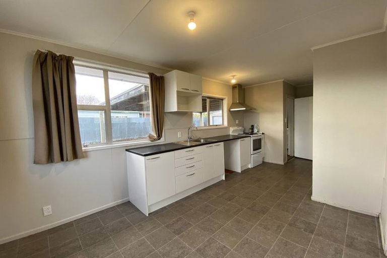 Photo of property in 813 Huia Street, Camberley, Hastings, 4120