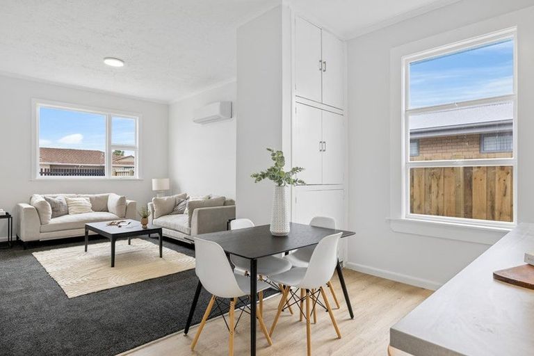 Photo of property in 172 Shaw Avenue, New Brighton, Christchurch, 8083