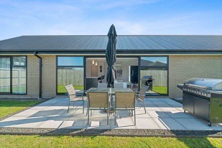 Photo of property in 58 Lucca Crescent, Rolleston, 7615