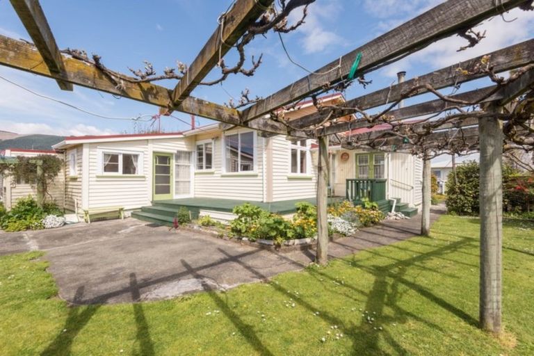 Photo of property in 62 Waverley Street, Richmond, 7020