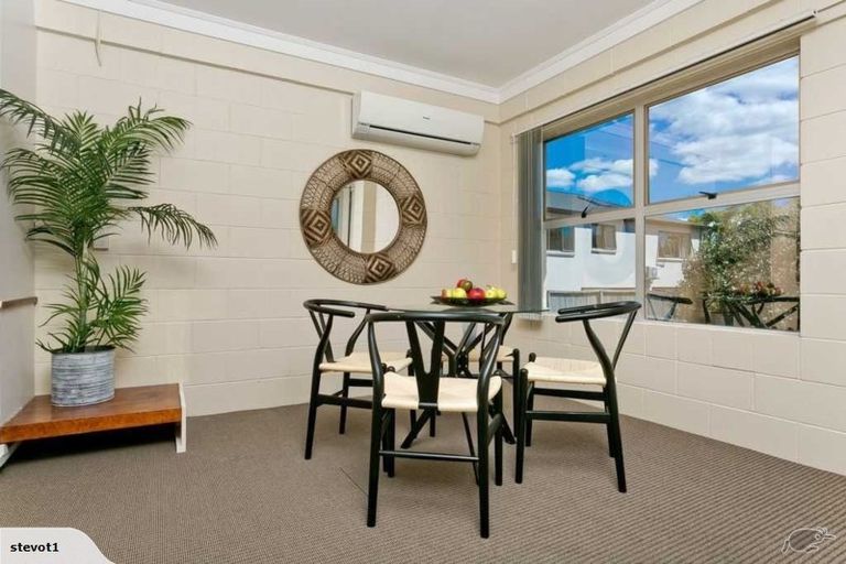 Photo of property in 3/41 Jutland Road, Hauraki, Auckland, 0622