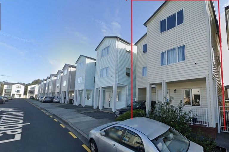 Photo of property in 3 Laquinta Place, Flat Bush, Auckland, 2019