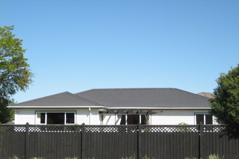 Photo of property in 99 Grimseys Road, Redwood, Christchurch, 8051