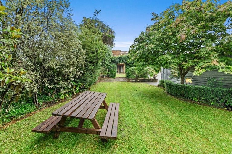 Photo of property in 20 Mclean Avenue, Papatoetoe, Auckland, 2025
