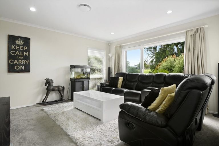 Photo of property in 3 Neill Boak Place, Beachlands, Auckland, 2018