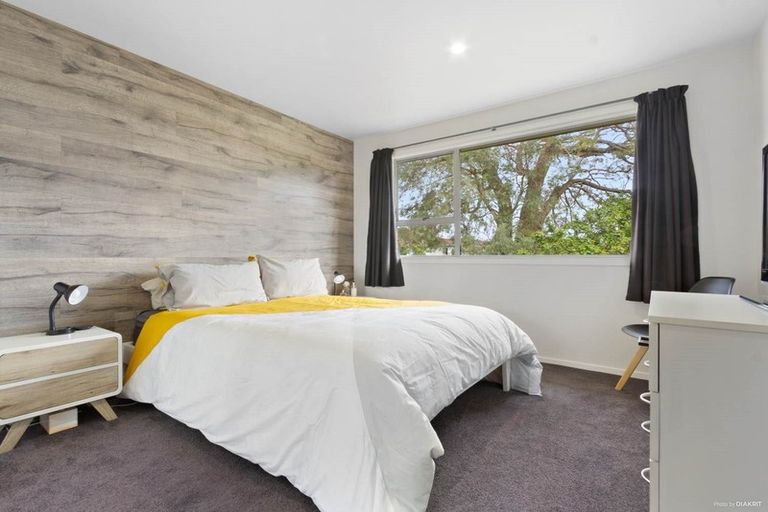 Photo of property in 30 Waari Avenue, Sunnyvale, Auckland, 0612