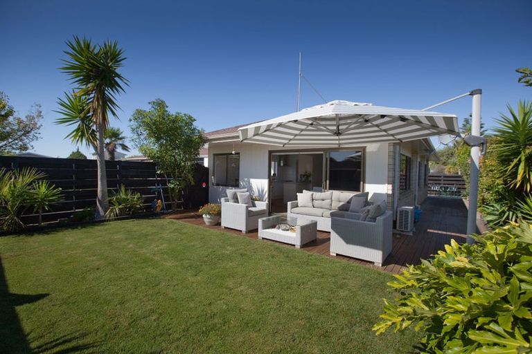 Photo of property in 37 Hawea Street, Mount Maunganui, 3116
