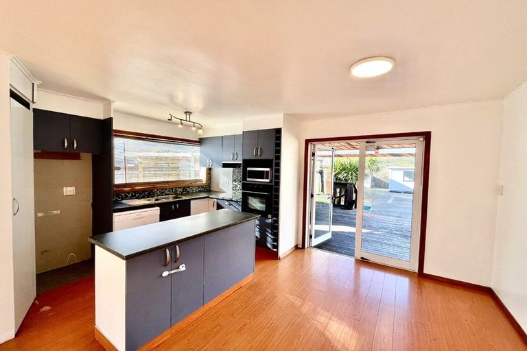 Photo of property in 28 Totara Street, Wainuiomata, Lower Hutt, 5014