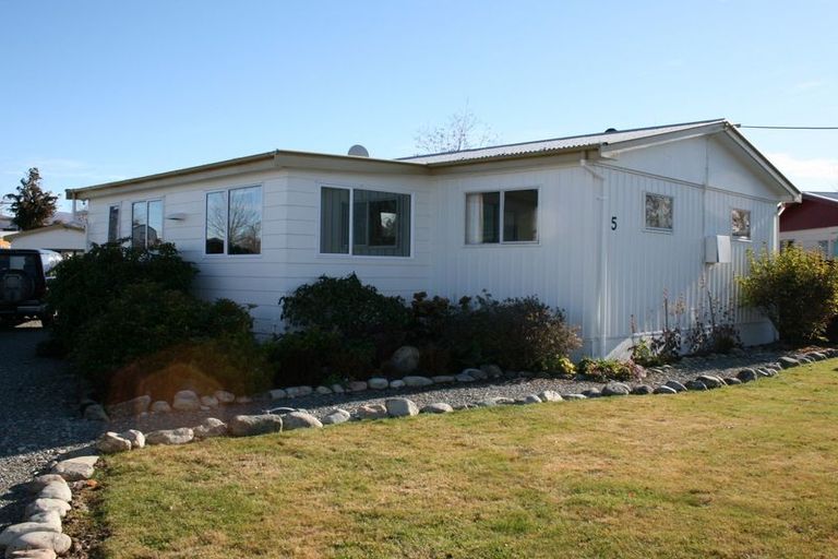 Photo of property in 5 Macaulay Place, Twizel, 7901
