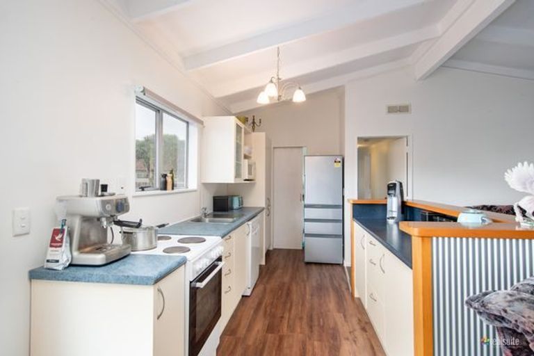 Photo of property in 151b George Street, Stokes Valley, Lower Hutt, 5019