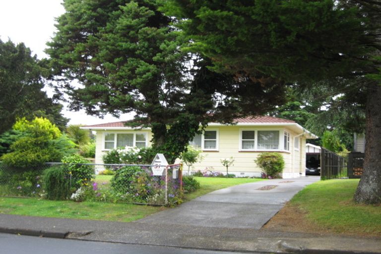 Photo of property in 31 Rosehill Drive, Rosehill, Papakura, 2113