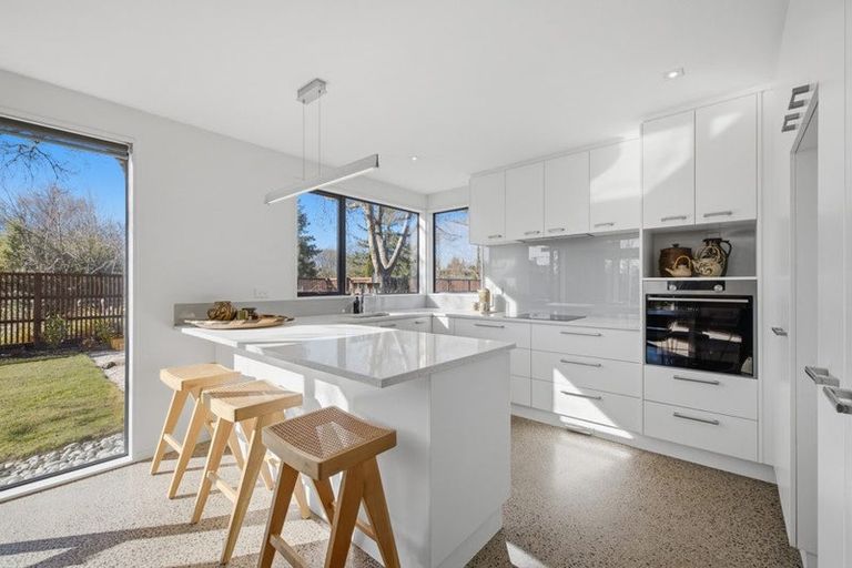 Photo of property in 38 Grassmere Street, Papanui, Christchurch, 8052