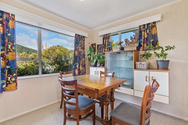 Photo of property in 2/57 Sunbrae Drive, Silverstream, Upper Hutt, 5019