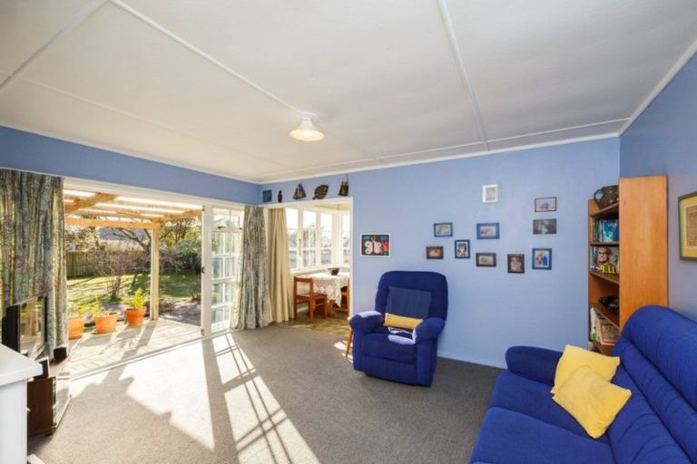 Photo of property in 8 Tweed Street, Roslyn, Palmerston North, 4414