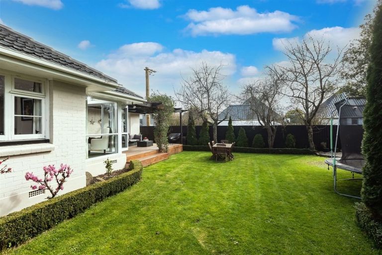 Photo of property in 1/14 Meadow Street, Papanui, Christchurch, 8052