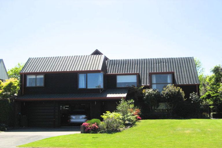 Photo of property in 22 Bannister Place, Ilam, Christchurch, 8053