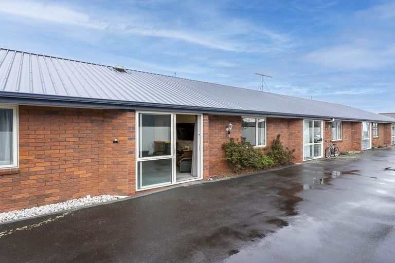 Photo of property in 3/84 Gordon Road, Mosgiel, 9024