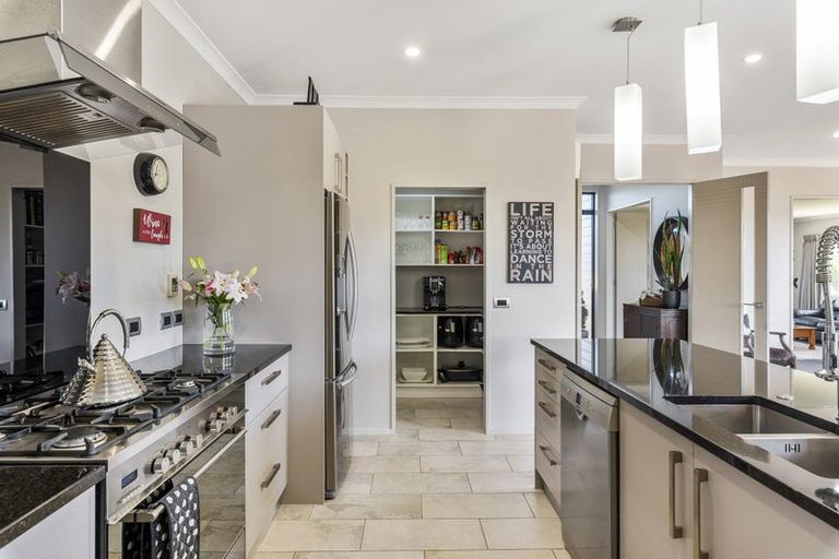 Photo of property in 85 Kotuku Drive, Paraparaumu Beach, Paraparaumu, 5032