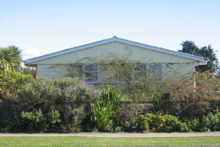 Photo of property in 26 Hinemoa Street, Levin, 5510
