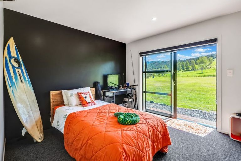 Photo of property in 33a Waiotahi Drive, Mangawhai, 0573