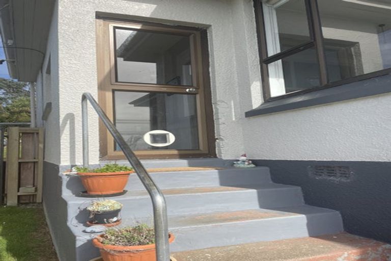 Photo of property in 3 Raymond Street, Bluff, 9814