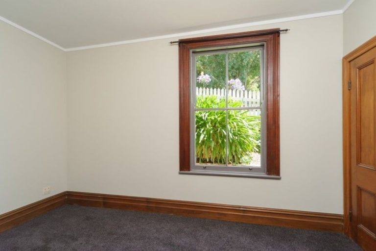 Photo of property in 15 Cottleville Terrace, Thorndon, Wellington, 6011