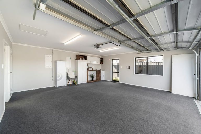 Photo of property in 16 Te Punga Road, Wallaceville, Upper Hutt, 5018
