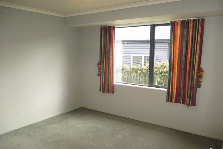 Photo of property in 96 Rototuna Road, Rototuna, Hamilton, 3210